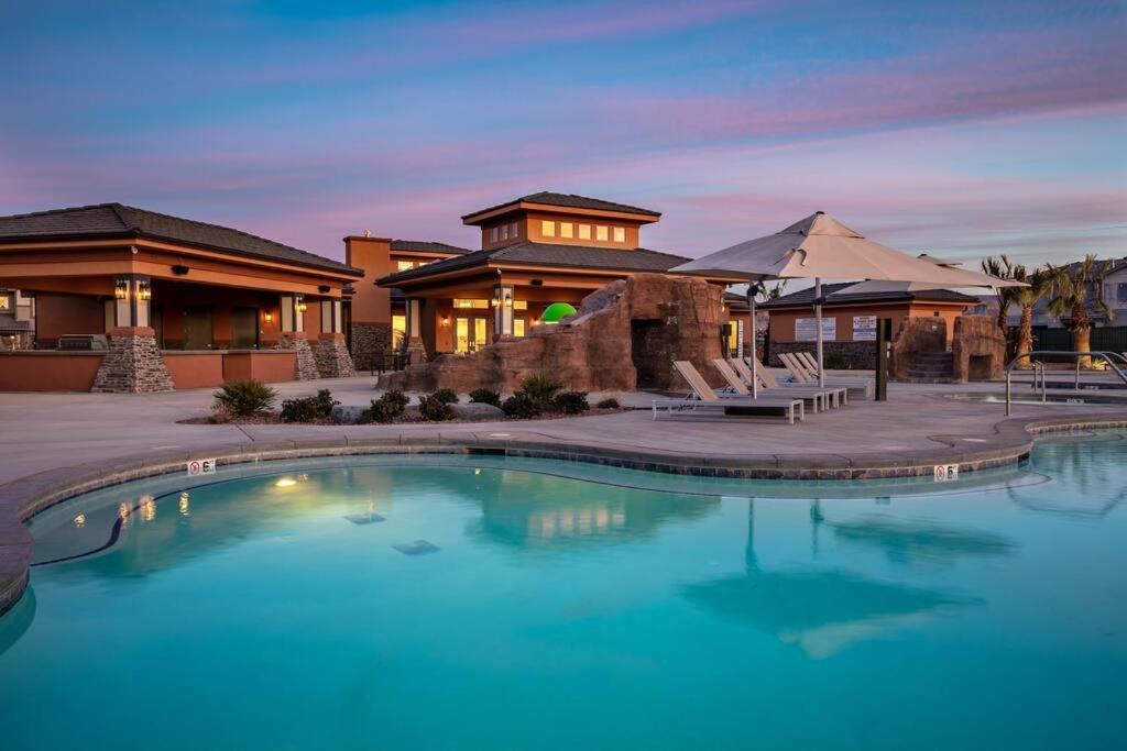 Ferienhaus Savannah’s Zion Retreat-sleeps 14 Hurricane